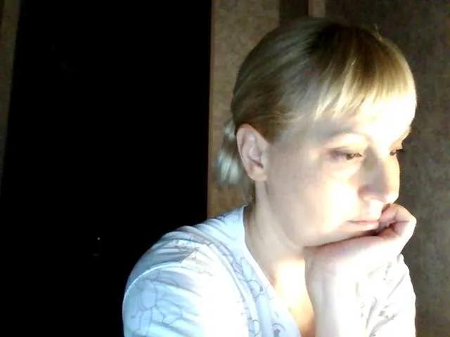 krisss2016 from BongaCams is Freechat
