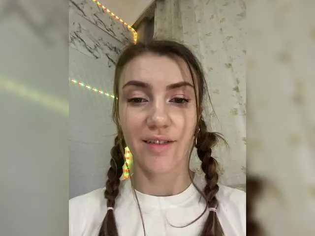 KristinaMoonx from BongaCams is Freechat