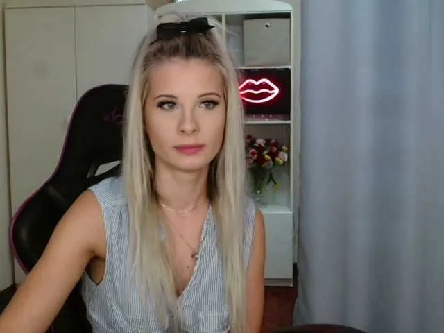 KristineNatural from BongaCams is Freechat