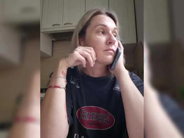 kykyshe4ka from BongaCams