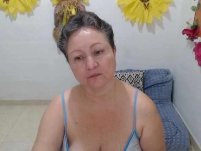 LADYQUEEN520 from BongaCams is Freechat