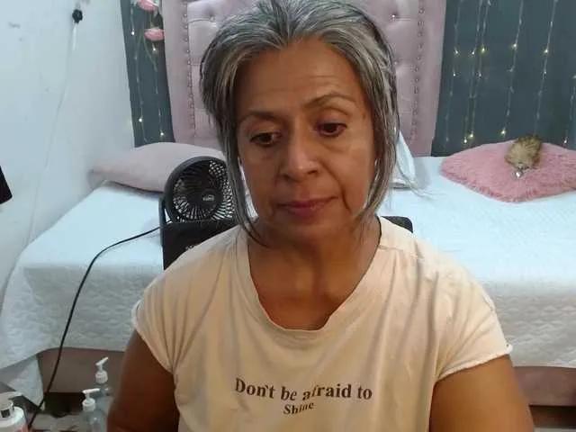 Lalisha-96 from BongaCams