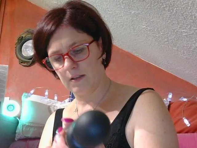 Lanaxxx1 from BongaCams