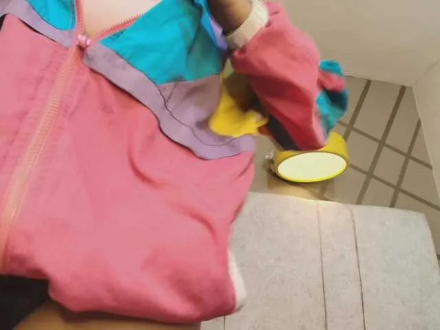 Lauraltt from BongaCams