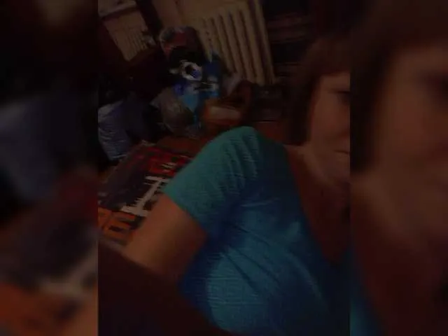 Lena-33 from BongaCams is Freechat