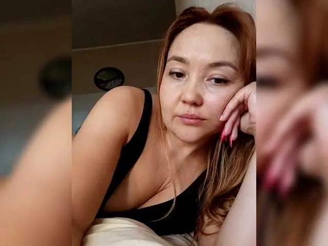 lenavelvet25 from BongaCams is Freechat