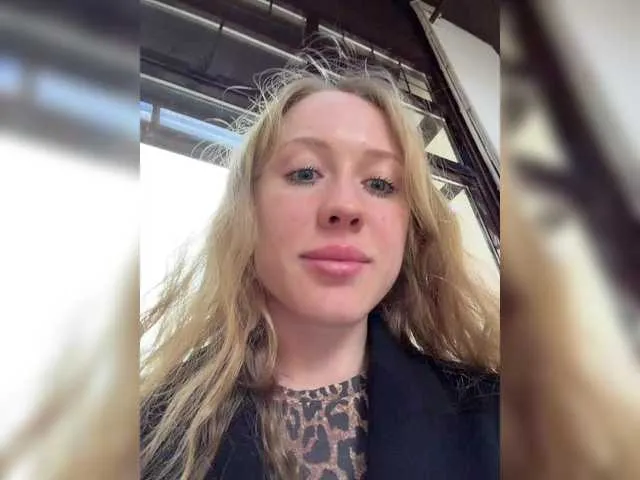 Likachkaa from BongaCams