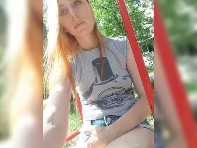 Lilikaa from BongaCams