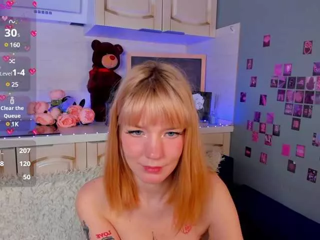 Lina-blueeyed from BongaCams