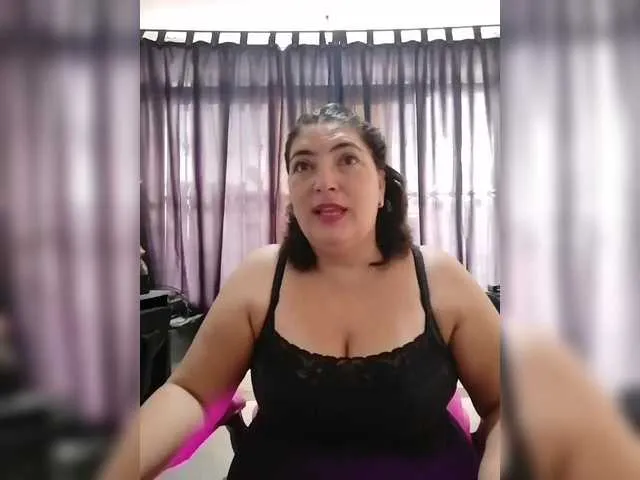 linamaria98 from BongaCams is Freechat