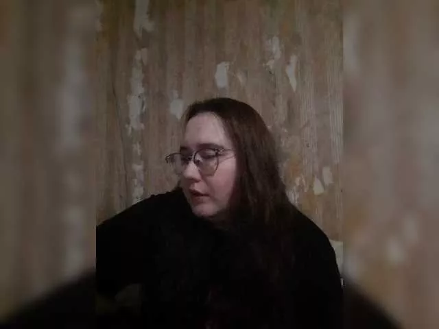 Linavia from BongaCams