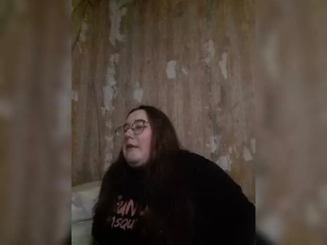 Linavia from BongaCams