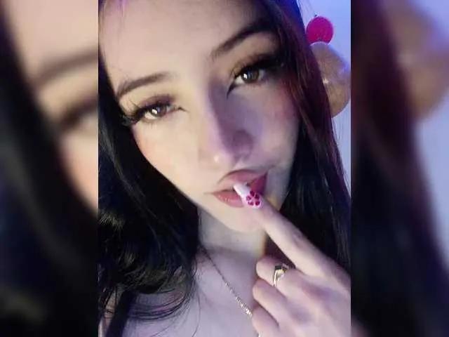 lincy-rouse from BongaCams is Freechat