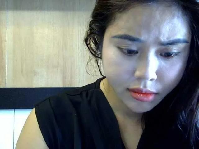 linhcutebaby from BongaCams is Freechat
