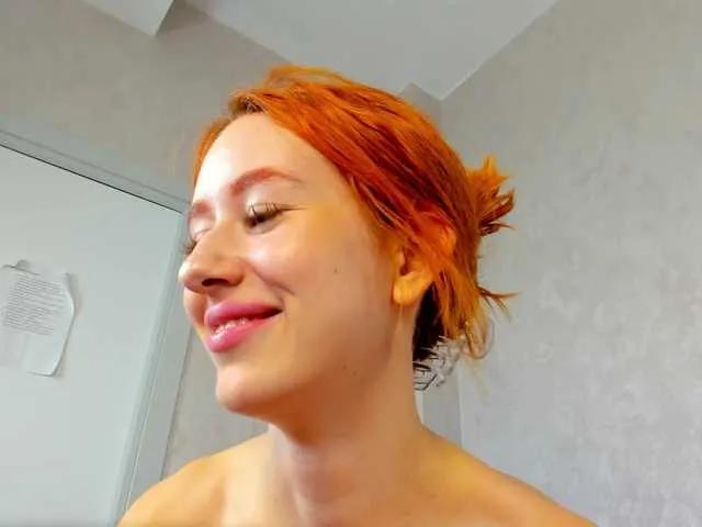 Lisa-foxy from BongaCams is Freechat