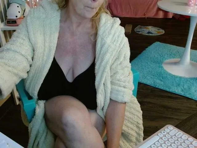 LisaLinny from BongaCams is Freechat