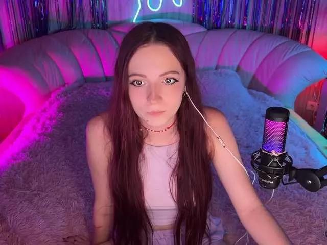 LissaSkarlet from BongaCams