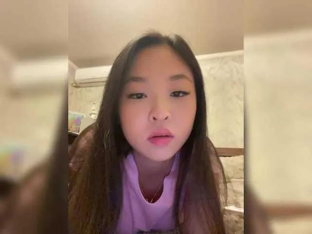 LittleSoMing from BongaCams is Freechat