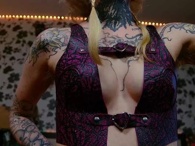 LittleSpaceMouse- from BongaCams