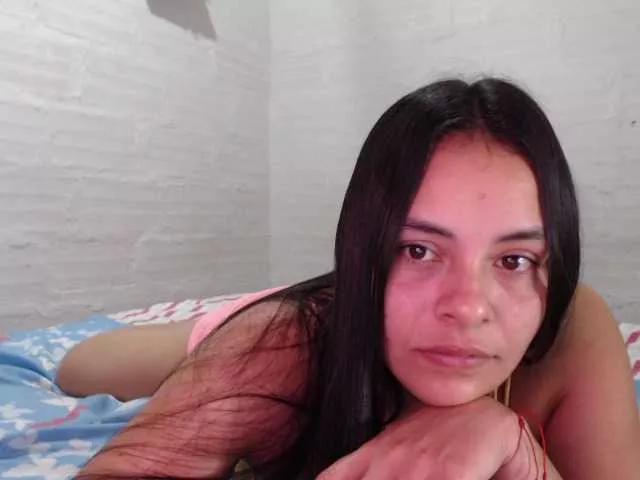 lolapaz from BongaCams