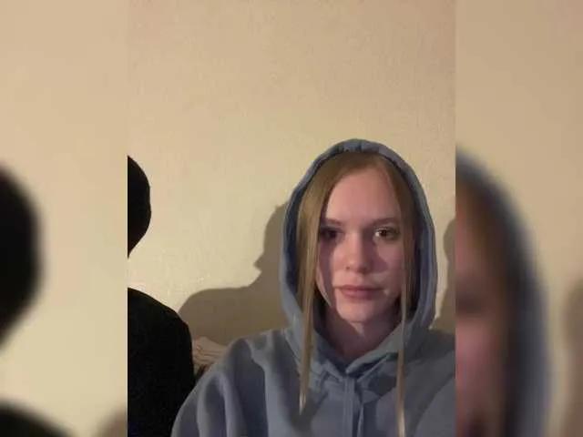 Lollca from BongaCams