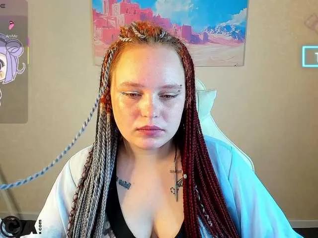 Looly-Rise from BongaCams