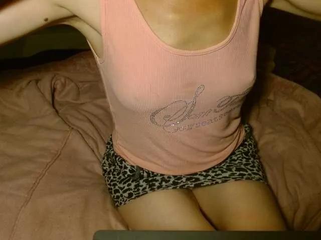 LorraineOSun from BongaCams