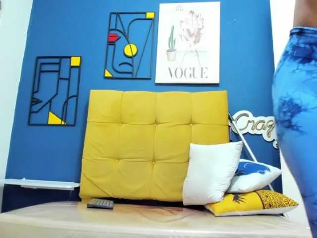 LuciaSpear from BongaCams is Freechat