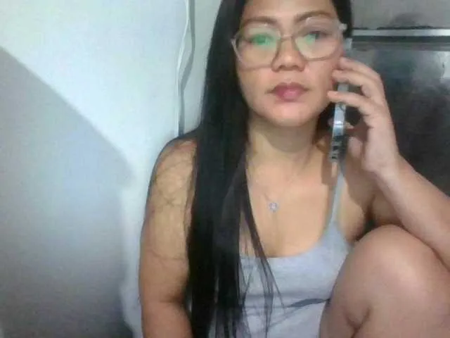 LUCKYME22 from BongaCams