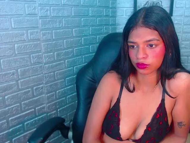 LucyLove11 from BongaCams is Freechat
