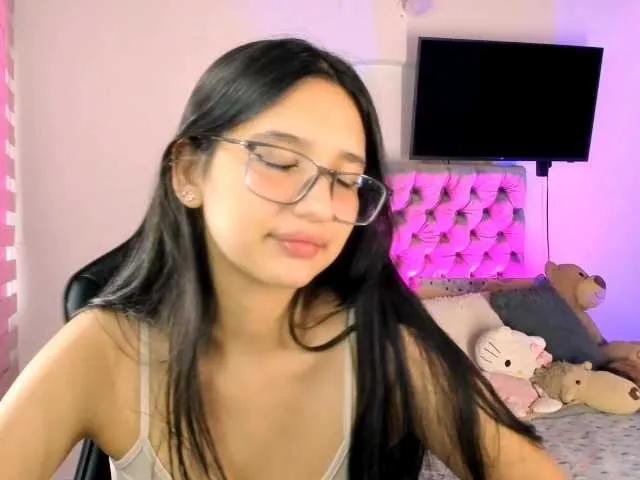 luniverse from BongaCams is Freechat