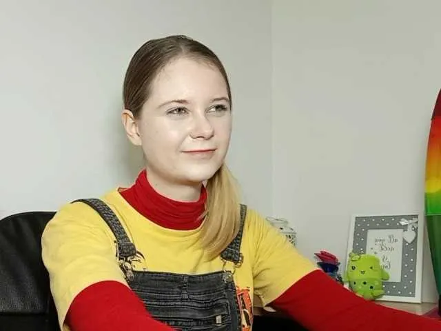 LydiaAngel from BongaCams is Freechat