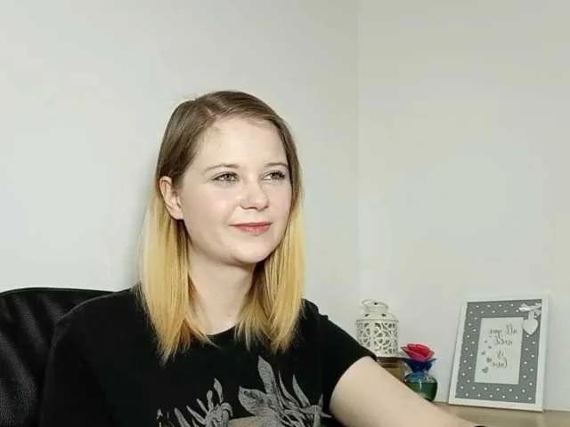 LydiaAngel from BongaCams is Freechat