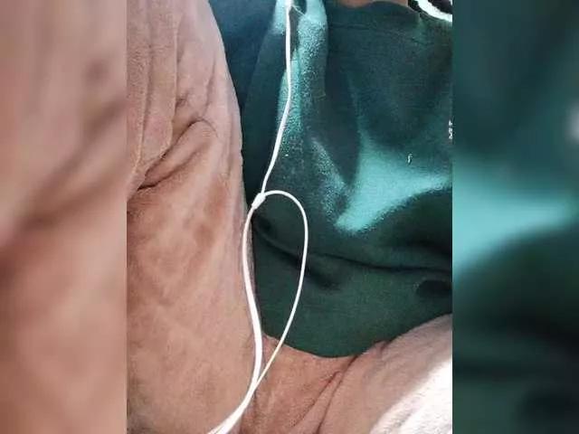 Ma-monde from BongaCams
