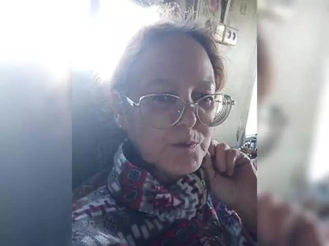 Madam-oss from BongaCams