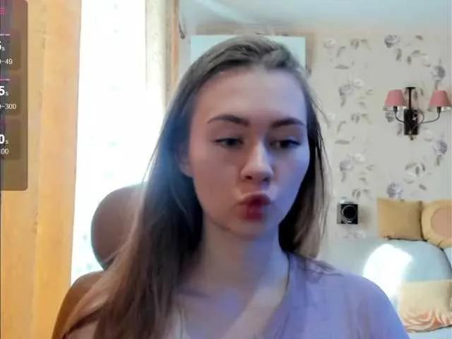 MadeleineEvans from BongaCams is Freechat