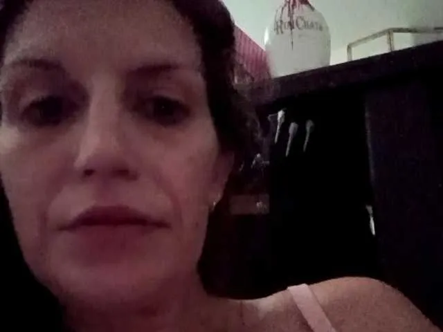 MaeLovelyOne from BongaCams is Freechat