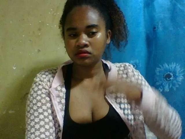 Marie121 from BongaCams is Freechat
