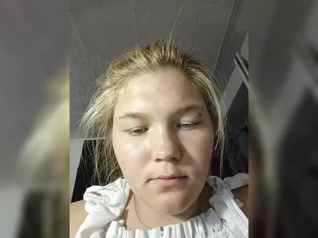 Mariicka from BongaCams