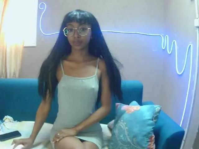 Marinahgrey from BongaCams is Freechat