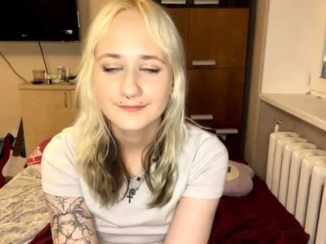 MaryjaneMacdougal from BongaCams is Freechat