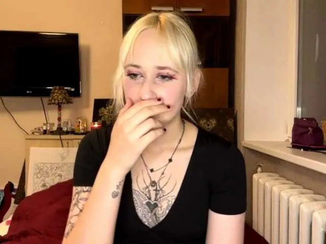 MaryjaneMacdougal from BongaCams is Freechat