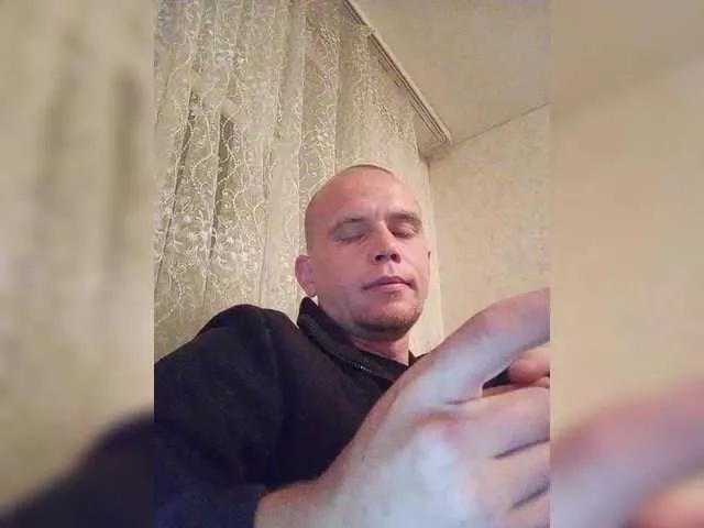 Maxx9887 from BongaCams