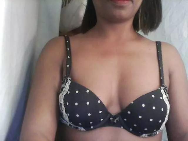 MayaQueen from BongaCams