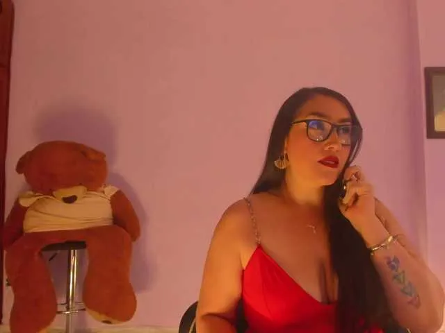 MeganHotCurvy from BongaCams is Freechat