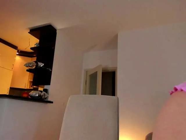 MiaMeowa from BongaCams