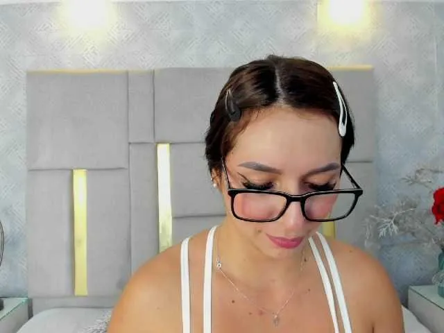 MilaSaenz from BongaCams is Freechat