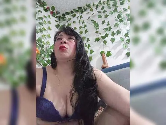 milfrosse from BongaCams is Freechat