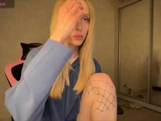 Mini-Tiny from BongaCams