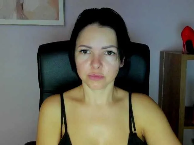 Mollybrunett from BongaCams is Freechat